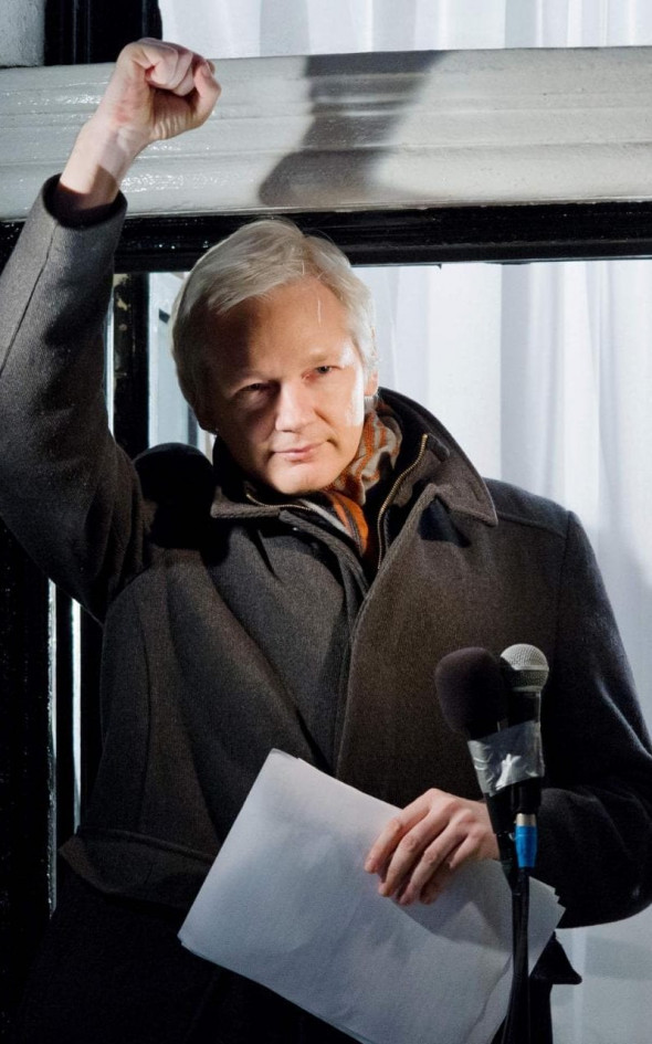 101126600_FILES_This_file_photo_taken_on_December_20_2012_shows_Wikileaks_founder_Julian_Assange-xlarge_trans_NvBQzQNjv4BqH6LL0u