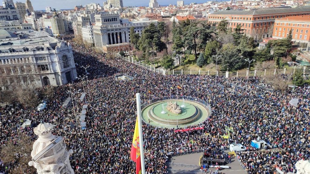 Hundreds Of Thousands Rally Across Spain Against Attack On Public