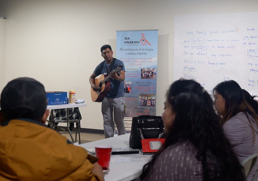 In North Carolina, Immigrants Resist The US ‘Language Graveyard’