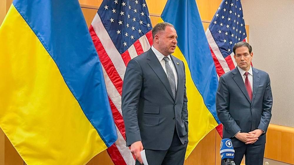 Ukraine Agrees To US-Sponsored Deal To End War With Russia