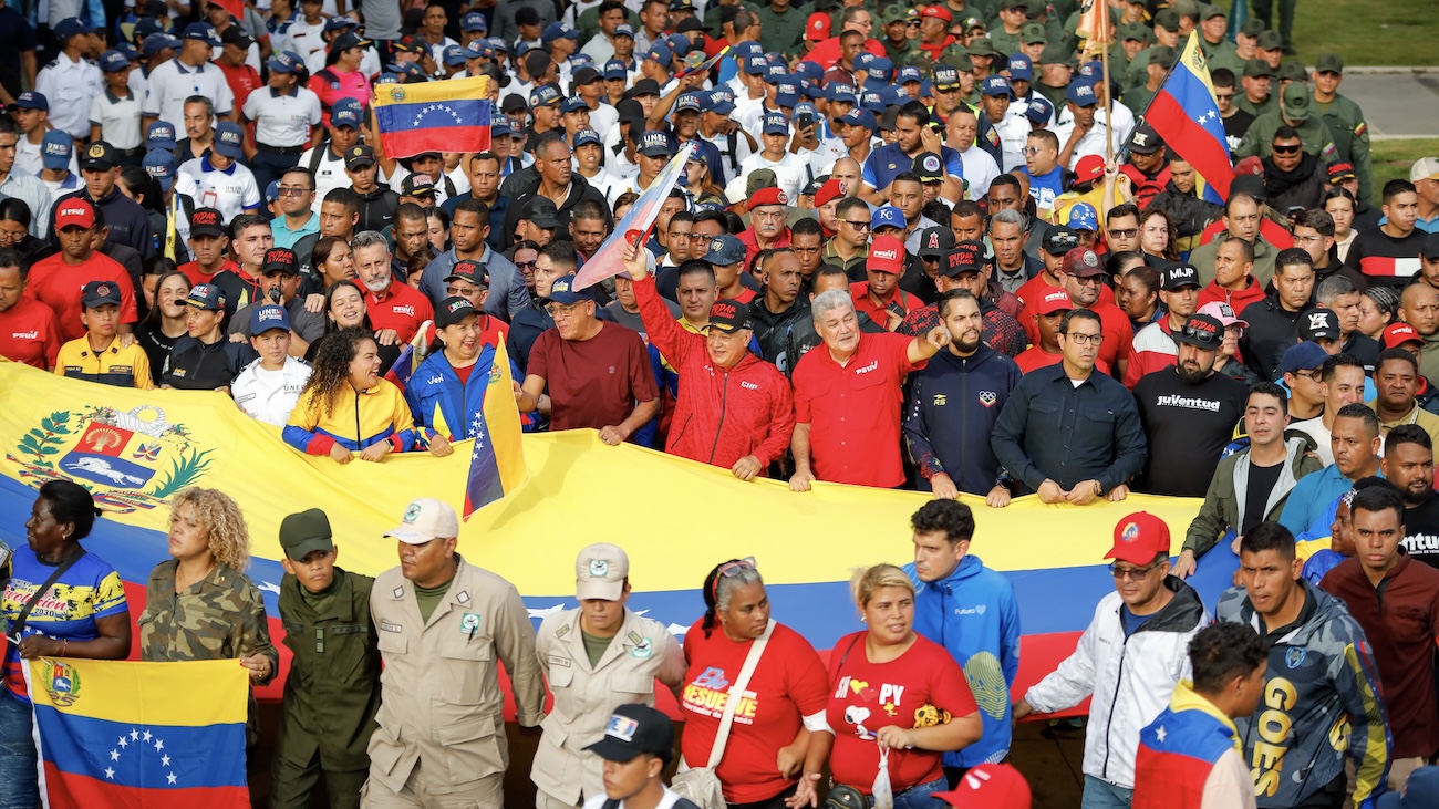 Mass Mobilization In Caracas Rejects US Threats Of Intervention