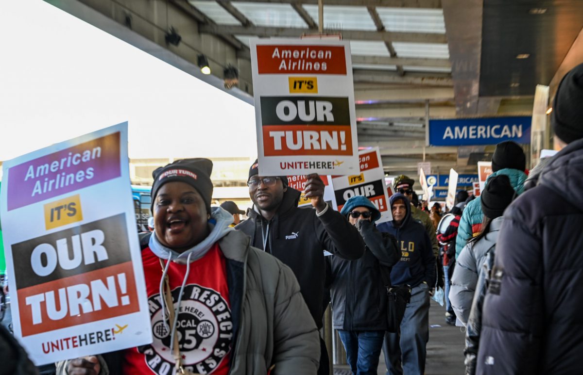 Workers Picket American Airlines