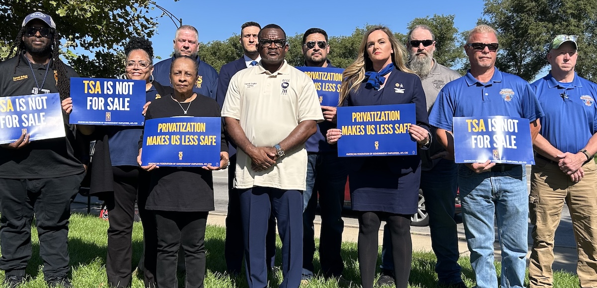 ‘Don't Privatize Airport Security' Say Screeners And Flight Attendants