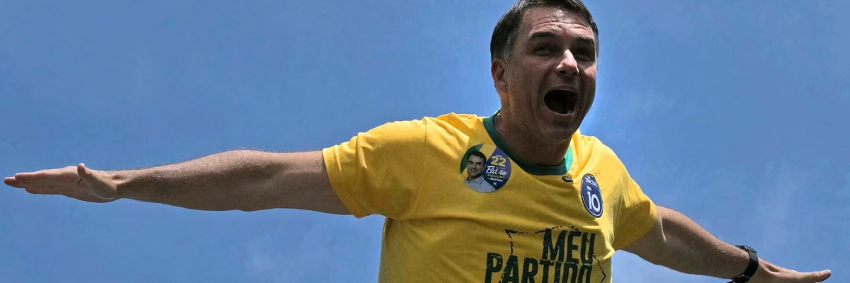Facing Criminal Probe, Flávio Bolsonaro Flees Brazil To US